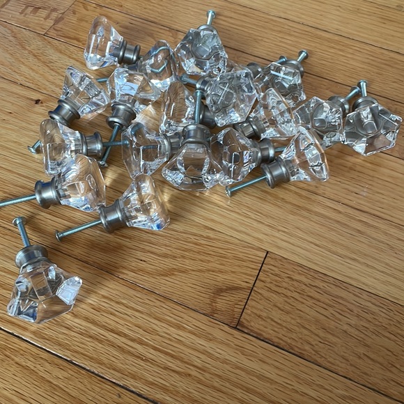 Crystal Drawer knobs (10) - Picture 2 of 3